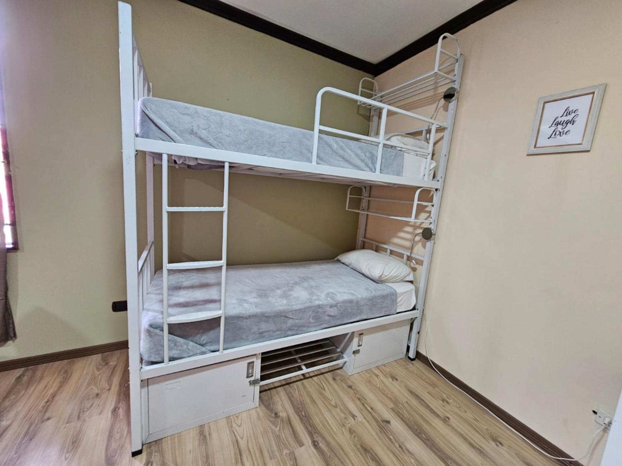 Hostel La Cali Inn San Jose  Ngoại thất bức ảnh