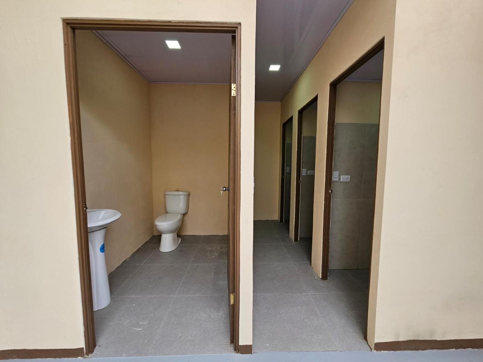 Hostel La Cali Inn San Jose  Ngoại thất bức ảnh